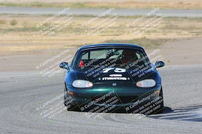 media/Oct-15-2023-CalClub SCCA (Sun) [[64237f672e]]/Group 4/Race/